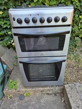 Indesit freestanding gas for sale  HEMEL HEMPSTEAD