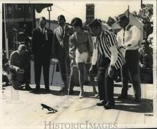 1968 Press Photo Frog Derby no Festival Internacional de Arroz anual em Crowley comprar usado  Enviando para Brazil