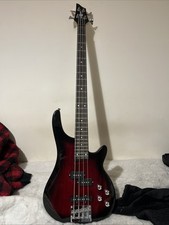 Slightly used gear4music for sale  GRAVESEND
