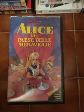 Alice nel paese usato  Cerreto d'Esi