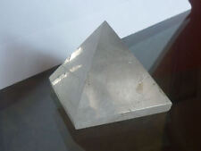 Cristalloterapia piramide piet usato  Casapesenna