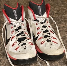 Nike men hyperdunk for sale  Baldwinsville
