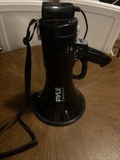 Alto-falante Pyle Megaphone com microfone, entrada AUX/MP3 e sirene – Preto, usado comprar usado Alto-falante Pyle Megaphone com microfone, entrada AUX/MP3 e sirene – Preto, usado comprar usado  Enviando para Brazil
