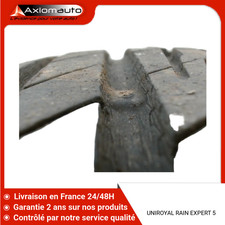 Pneu uniroyal rain d'occasion  Amiens-