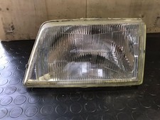 Faro anteriore sinistro usato  Italia