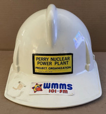 Usado, Capacete rígido vintage PERRY NUCLEAR POWER PLANT Topgard REDDY-KILOWATT OH comprar usado  Enviando para Brazil