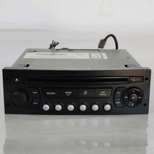 Radio sistema navigatore usato Radio sistema navigatore usato  Italia