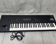 Korg music workstation d'occasion  Expédié en Belgium