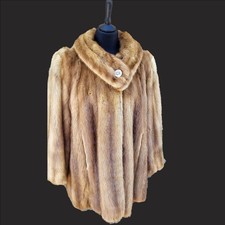 Pelliccia Visone Miele Rigenerata - Mink Fur jacket Honey - restored to model comprar usado Pelliccia Visone Miele Rigenerata - Mink Fur jacket Honey - restored to model comprar usado  Enviando para Brazil