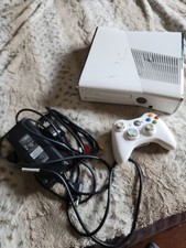 Microsoft Xbox 360 S Slim - Edição Limitada Branco com Controle - LEIA, DANIFICADO, usado comprar usado  Enviando para Brazil