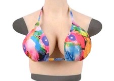 Ucharmmore poitrine silicone d'occasion  Lyon II