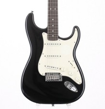 Squier da Fender Standard Stratocaster Black Pearl comprar usado  Enviando para Brazil
