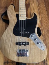 Swamp ash bass for sale  Minerva