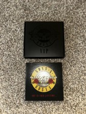 Usado, LIVRO DE CAPA DURA VIP GUNS N' ROSES 2016 NOT IN THIS Life tour  comprar usado  Enviando para Brazil