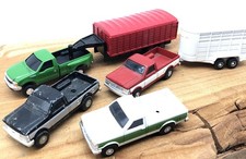 Brinquedo agrícola 1/64 Ertl Ford F-350 / Ford Pickup caminhão e despejo hidráulico coberto comprar usado  Enviando para Brazil
