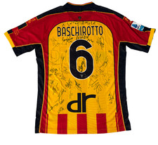 Maglia baschirotto autografata usato  Lecce