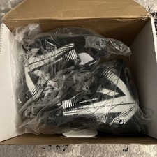Encadernações de wakeboard Airhead Venom branco e preto tamanho P/M caixa aberta comprar usado  Enviando para Brazil