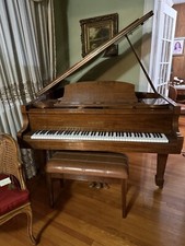 Baby grand piano for sale  Cliffside Park
