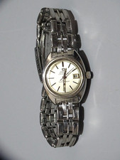 Montre bracelet femme d'occasion  Angoulême