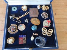 Jewelry set badges d'occasion  Expédié en Belgium