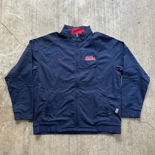 Jaqueta Nike Ole Miss Rebels XXL azul marinho logotipo bordado soletrar Nike Team comprar usado  Enviando para Brazil
