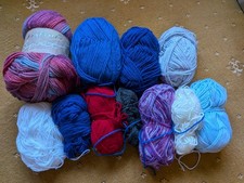 Wool bundle mostly for sale  ORPINGTON