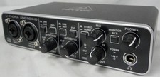 Interface de áudio Behringer U-Phoria UMC204HD 2 canais compacta USB músico! comprar usado  Enviando para Brazil