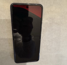 Motorola RAZR Plus 5G (2024) XT2451-2 256GB Preto (AT&T) Desbloqueado (LCD RUIM) comprar usado Motorola RAZR Plus 5G (2024) XT2451-2 256GB Preto (AT&T) Desbloqueado (LCD RUIM) comprar usado  Enviando para Brazil