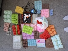 Wax melt moulds for sale  JOHNSTONE