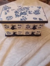 Schmuckschatulle integrierter  gebraucht kaufen Schmuckschatulle integrierter  gebraucht kaufen  Leipzig