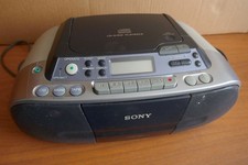 Radio lecteur boombox d'occasion  Villars