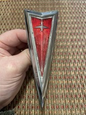 Ornamento emblema flecha capuz nariz pontiac vintage 1973 - 1975 (ON-20-8) comprar usado  Enviando para Brazil
