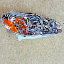 81110-02200 para 2003-2004 Toyota Corolla farol lateral de passageiro destro carcaça cinza comprar usado  Enviando para Brazil