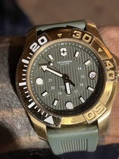 Victorinox Dive Master relógio fabricado na Suíça ouro/verde 38 mm safira 500 mts água R comprar usado  Enviando para Brazil