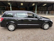 vauxhall astra estate auto for sale vauxhall astra estate auto for sale BILLINGSHURST