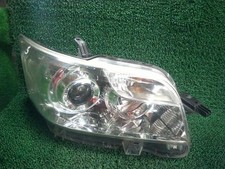 Farol direito TOYOTA Corolla Rumion 2011 8111012J20 [usado] [PA95442249] comprar usado  Enviando para Brazil
