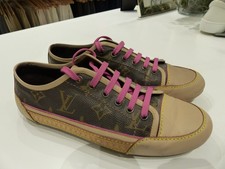 Sneakers louis vuitton usato  Spedire a Italy