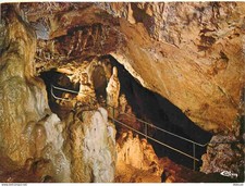Blanot grottes salle d'occasion  Fruges