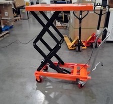 Hydraulic lift table for sale  La Crosse