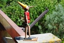 Pinocchio legno dipinto usato  Roma