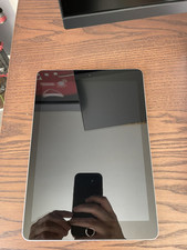 Ipad 6th generation for sale  Poughkeepsie