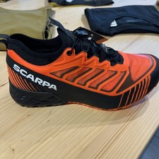 Scarpa ribelle run usato  Bergamo