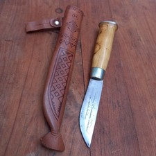 Joli couteau puukko d'occasion  Six-Fours-les-Plages