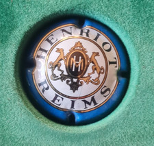 Capsule champagne henriot d'occasion  Fagnières
