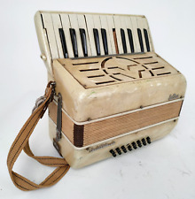 Fisarmonica vintage bianco usato  Sacile