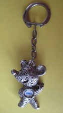 Porte clé métallique d'occasion  Calonne-Ricouart