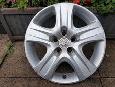 One genuine vauxhall for sale  MELTON MOWBRAY
