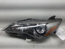 Driver left headlight for sale  Saint Paul