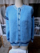 Magnifique pull angora d'occasion Magnifique pull angora d'occasion  Argelès-Gazost