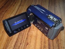 Filmadora JVC Everio GZ-MG330HEK 30GB 35x zoom prata, bateria/carregador-custo £400, usado comprar usado  Enviando para Brazil